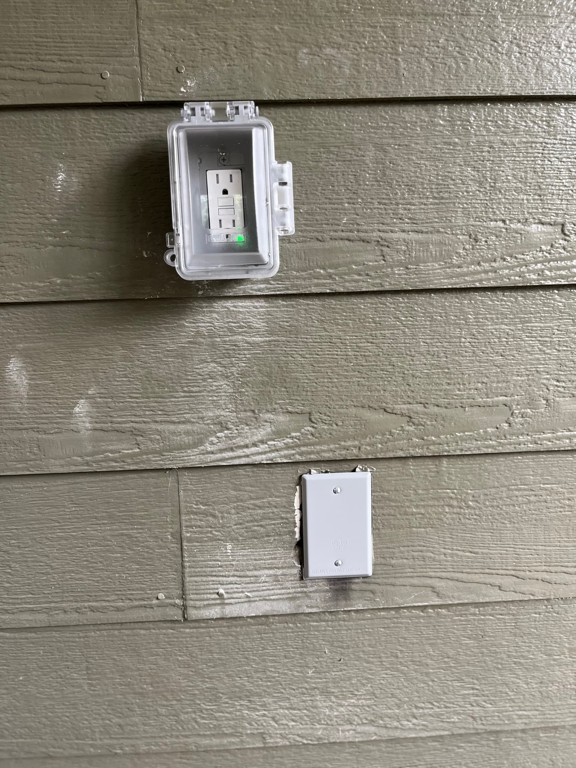 Gallery photos for Lightning Strike Destroyed This Outdoor GFCI Outlet - Here's What We Found: Image #7