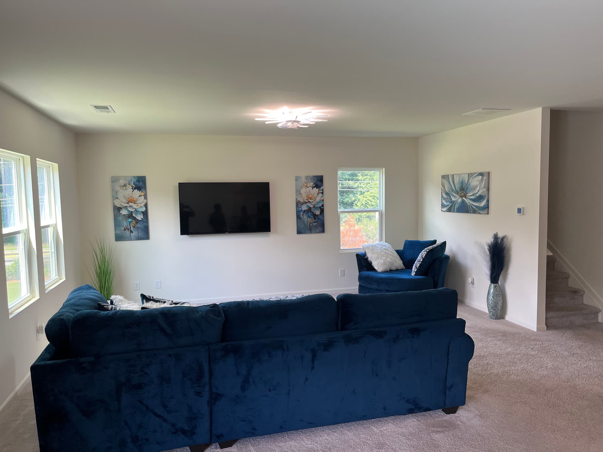 Gallery photos for Builder-Grade Fixture Swap Nets a Big Living Room Upgrade: Image #4