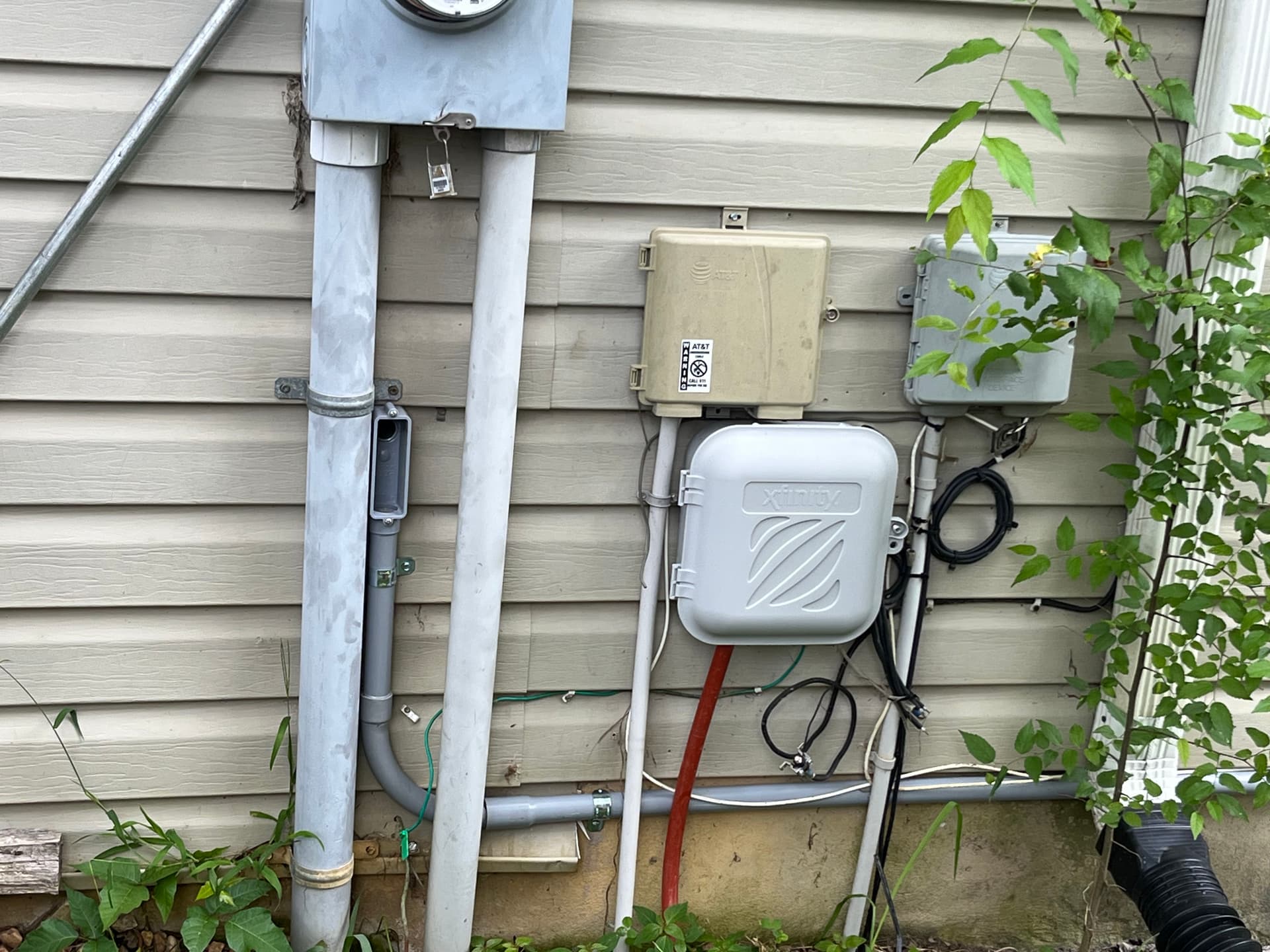 Gallery photos for Dedicated Circuits for a New Pool Pump and Chlorine Generator: Image #1