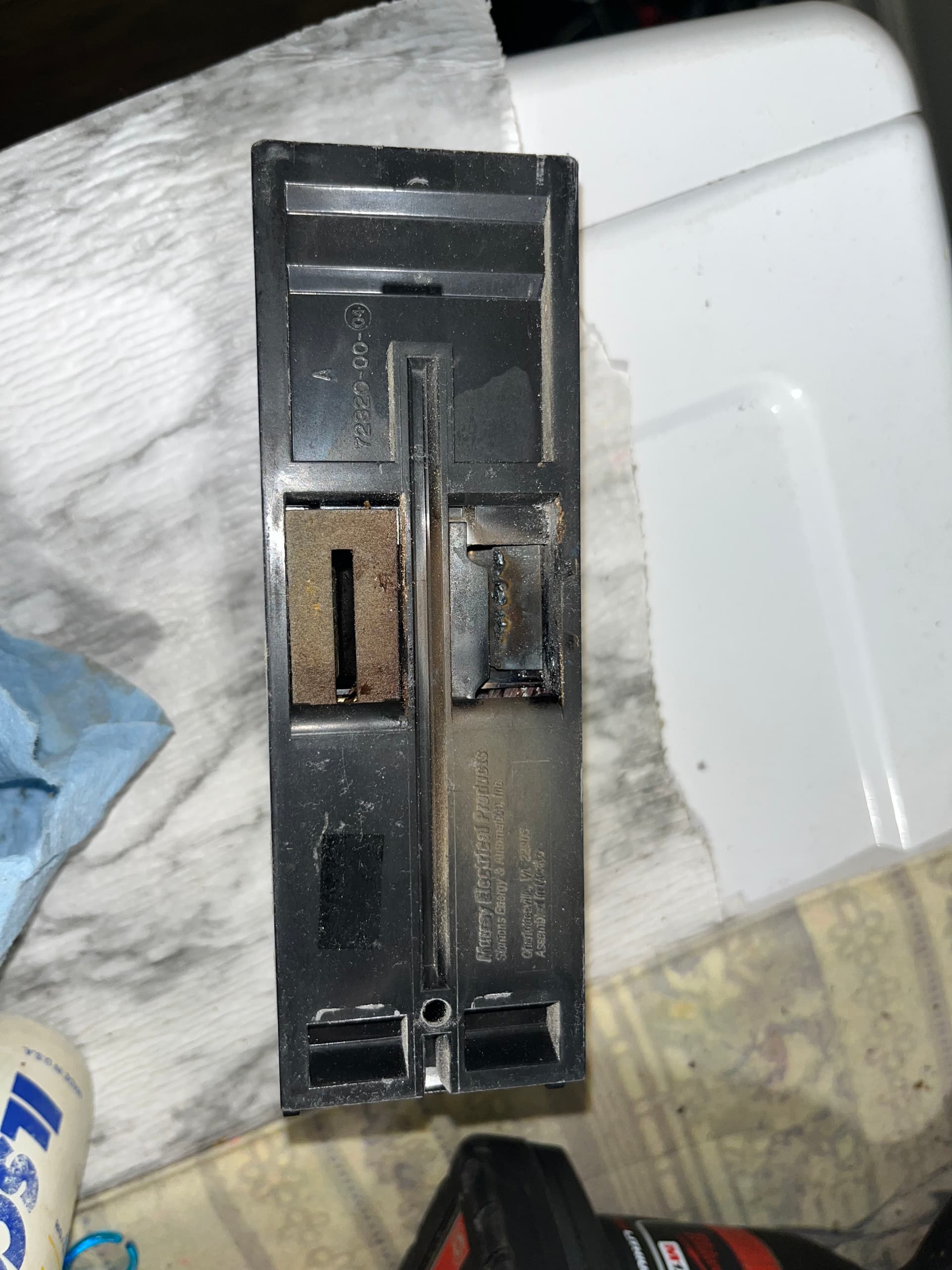 Gallery photos for Emergency Panel Change After a Failed Main Breaker Killed Half the House: Image #3
