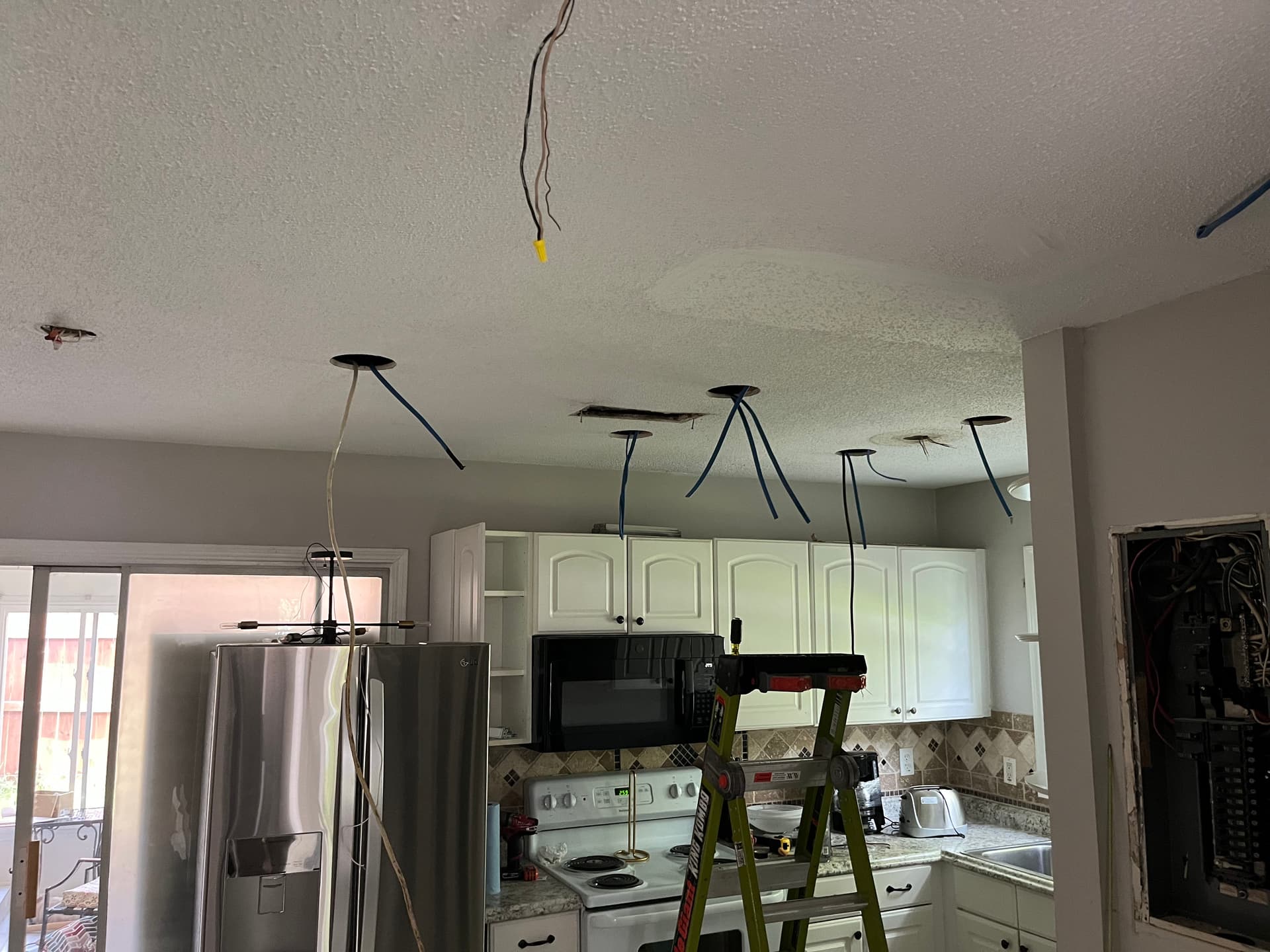 Gallery photos for LED Recessed Lighting Upgrade Across an Entire Rental Property: Image #7